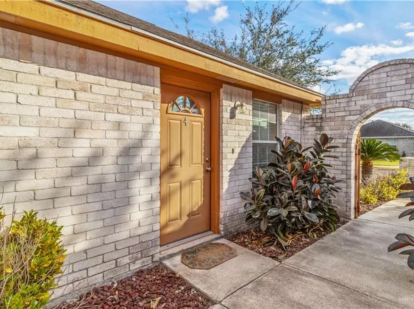 2403 W Candlelight Ln, Edinburg, TX