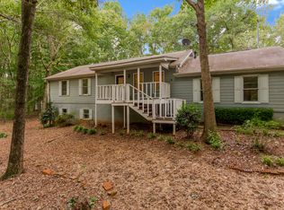 836 Georgetown Dr, Winder, GA 30680