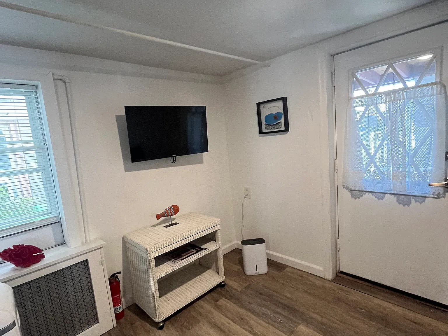 1 bed, 400 sqft, $1,500 — Photo 2