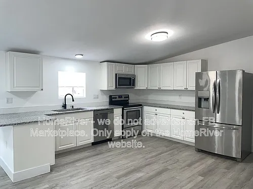 7180 SW 19th Pl Photo 1