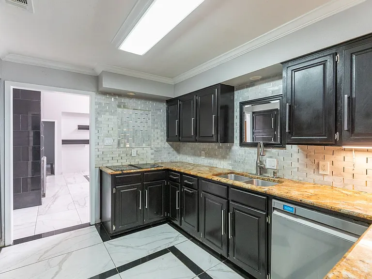 46 Augusta Dr — Photo 16