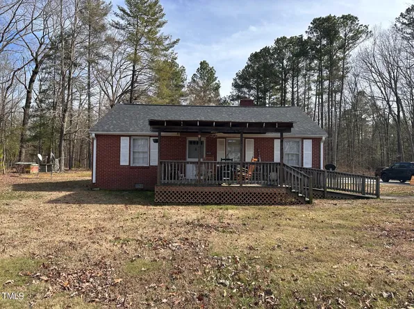 8658 Us Highway 15 N, Bullock, NC 27507