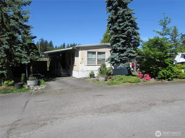 5220 176th Street SW #9, Lynnwood, WA 98037