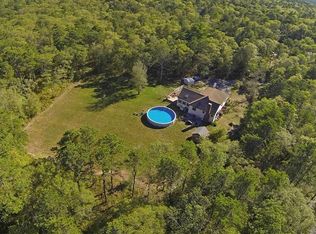 48 Roxy Cahoon Rd, Plymouth, MA 02360