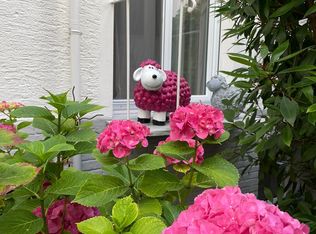 212 Main St FRONT 5B, Lenox, MA 01240