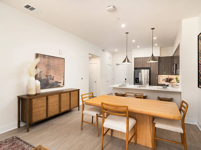 Rowe at Pear Village — Photo 16