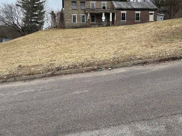 10 Wilson St, Malone, NY 12953