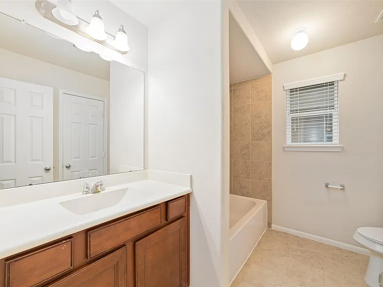 8919 Inglebrook Ln — Photo 16