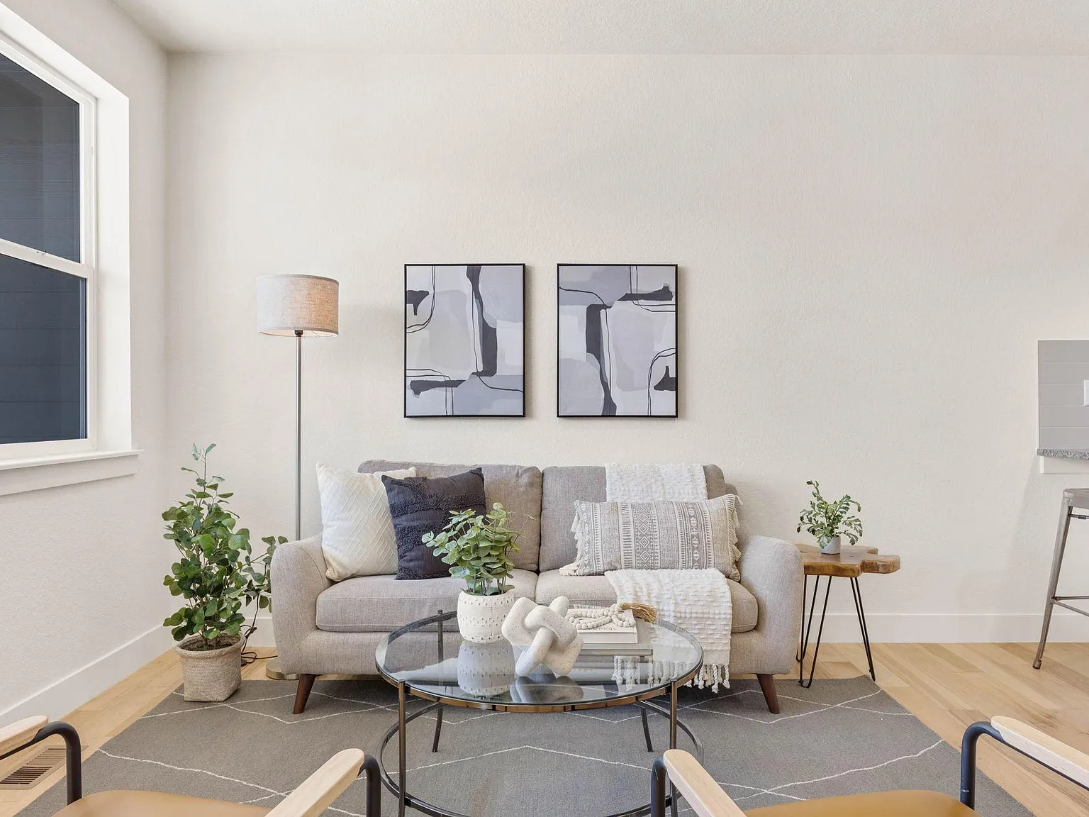 3 bed, 2.5 bath, 1580 sqft, $2,450 — Photo 4