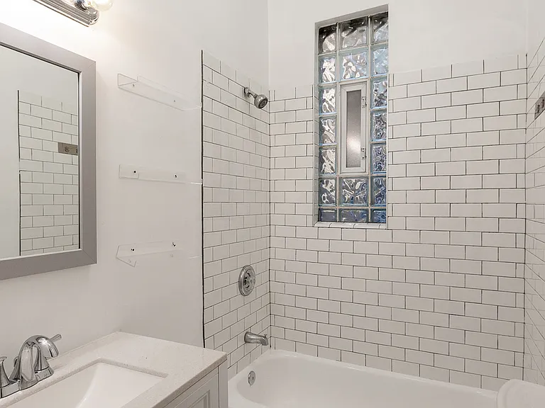 3826 N Ashland Ave #2 — Photo 10