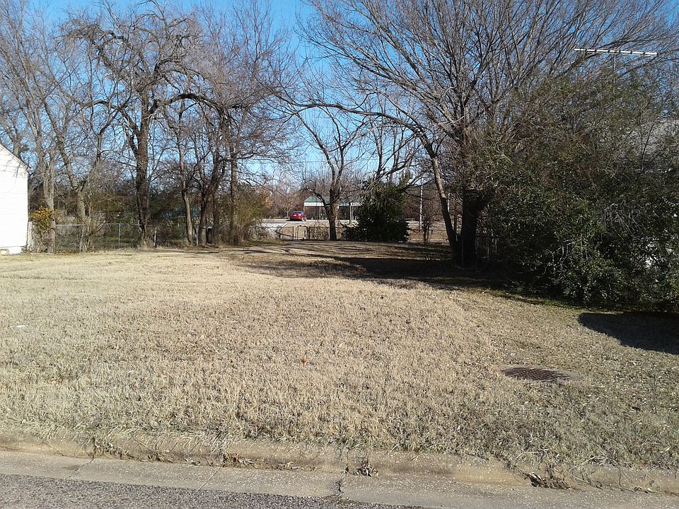 1st image of 921 N Patchin Ave