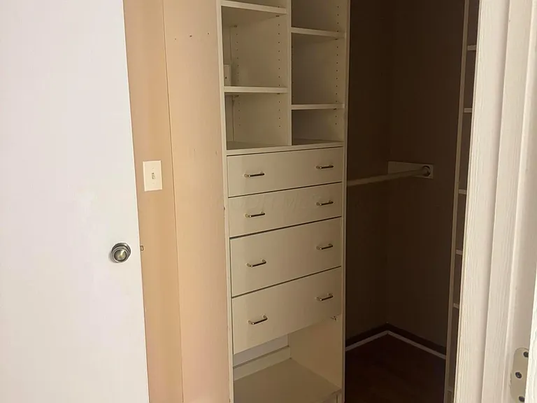 2081 Park Run Dr #A — Photo 7