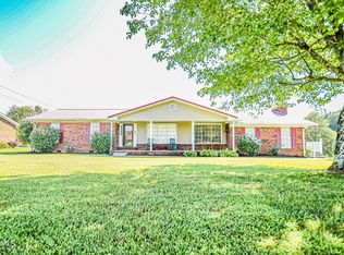 294 Browncrest Rd, La Follette, TN 37766