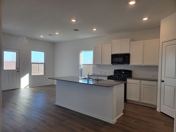 4th image of 1017 Ascari Ct