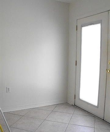 3rd image of 1346 Westlawn Dr