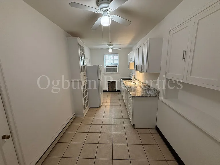 1306-1318 Glade St — Photo 7