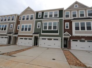 10054 Secluded Garden Dr, Apex, NC 27523