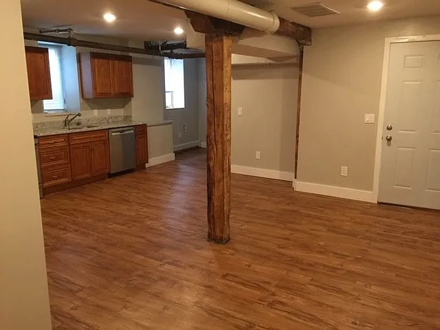 1722 Grand Ave S — Photo 21