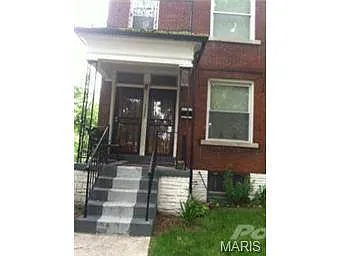 4863 Northland Ave photo 1