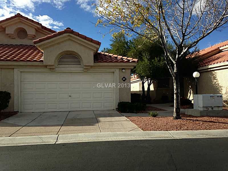 1st image of 809 Yacht Harbor Dr