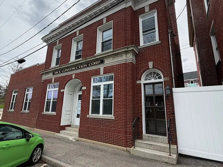 68 Front St — Photo 13