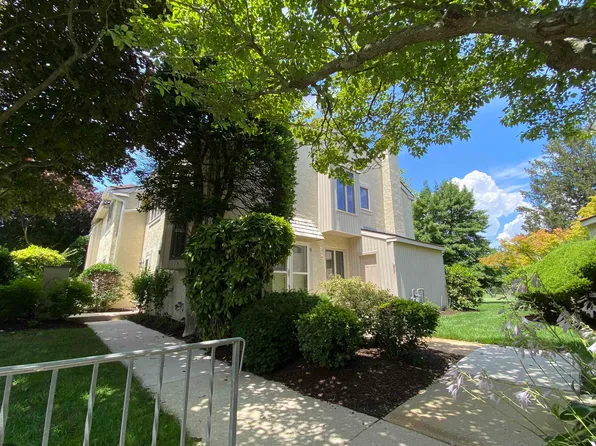 15 Greate Bay Dr, Somers Point, NJ 08244