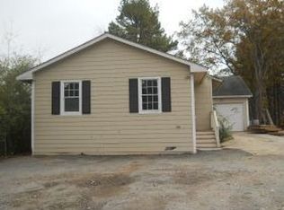 4384 Freedom Ln, Peachtree Corners, GA 30071