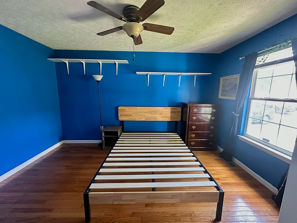 104 Old Dominion Dr