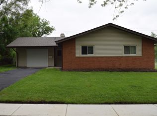 1615 Ashley Rd, Hoffman Estates, IL 60169