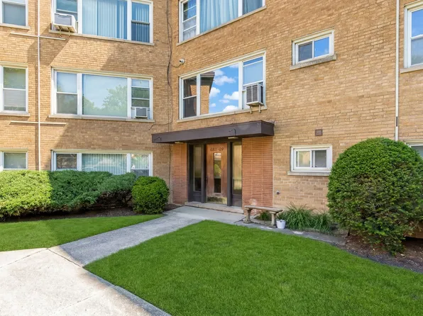 6809 N Northwest Hwy #2, Chicago, IL 60631