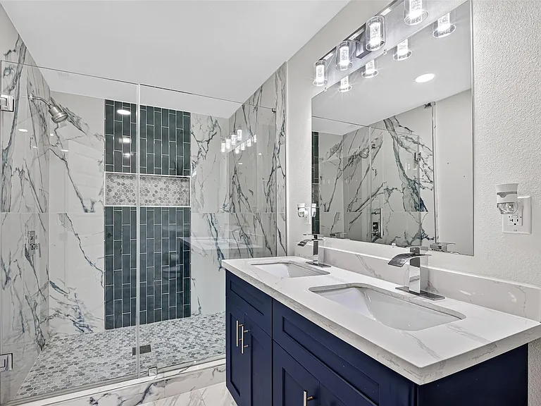 1119 Panama St — Photo 31