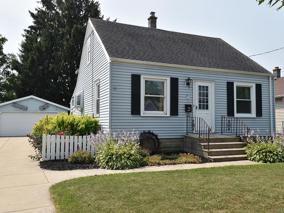 1st image of 3947 E Birchwood Ave