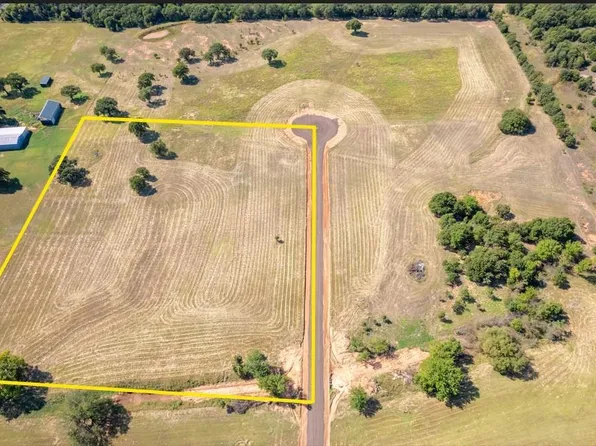 2185 Hilltop Ln #8, Blanchard, OK 73010