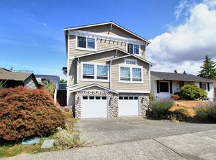 5350 SW Orleans St, Seattle, WA 98116