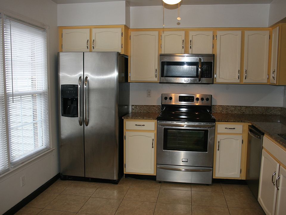 2nd image of 5616 Campus Dr