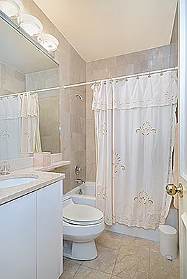 Sold by Trump International Realty | media 7