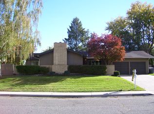 2340 Enterprise Dr, Richland, WA 99354