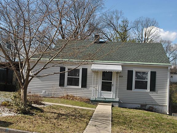 2nd image of 1819 Pexton Ave