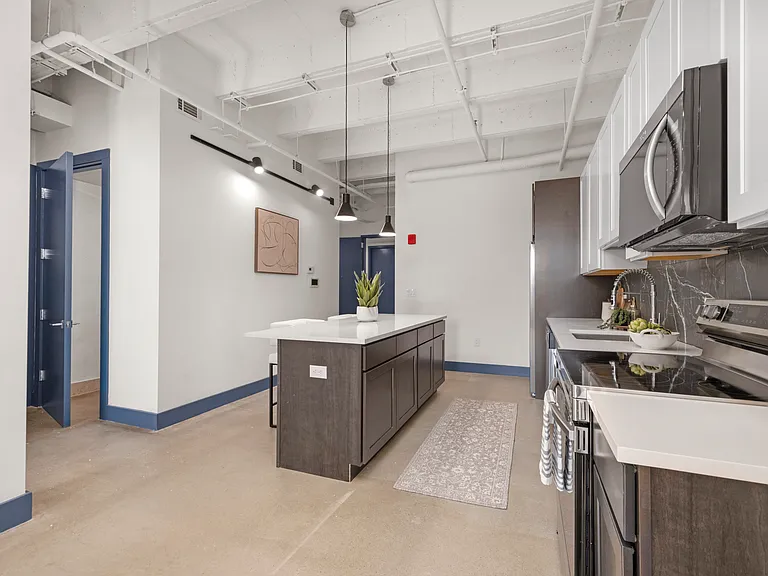 Lakewood Lofts — Photo 23