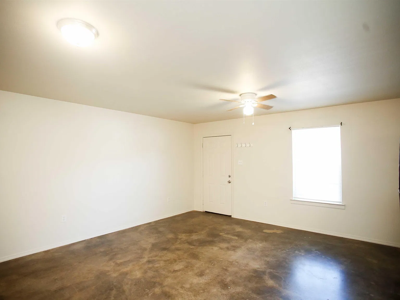 20 Santiago Dr — Photo 3