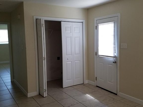 3rd image of 3507 Kings Dr