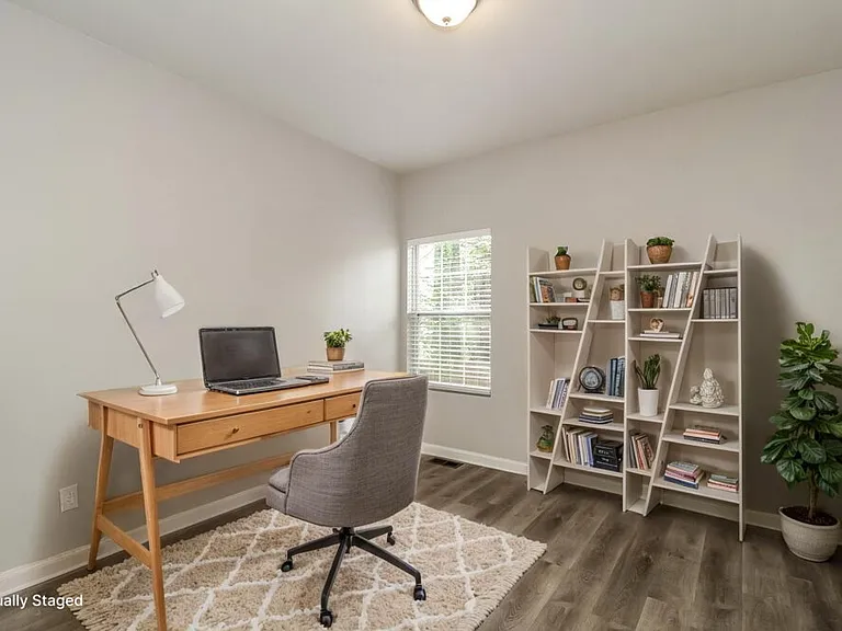 2981 Courtland Oaks Trl SW — Photo 14