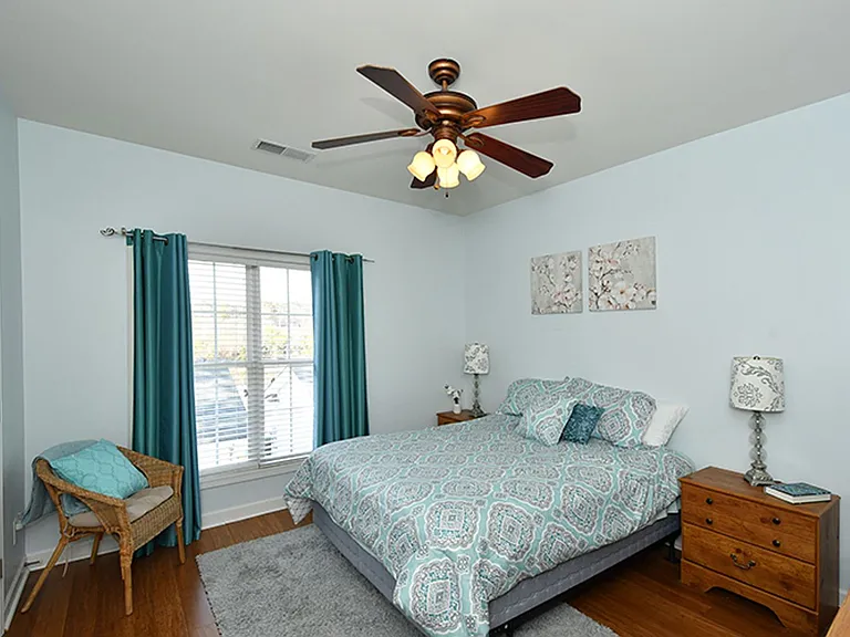 8643 Beaver Creek Dr — Photo 17