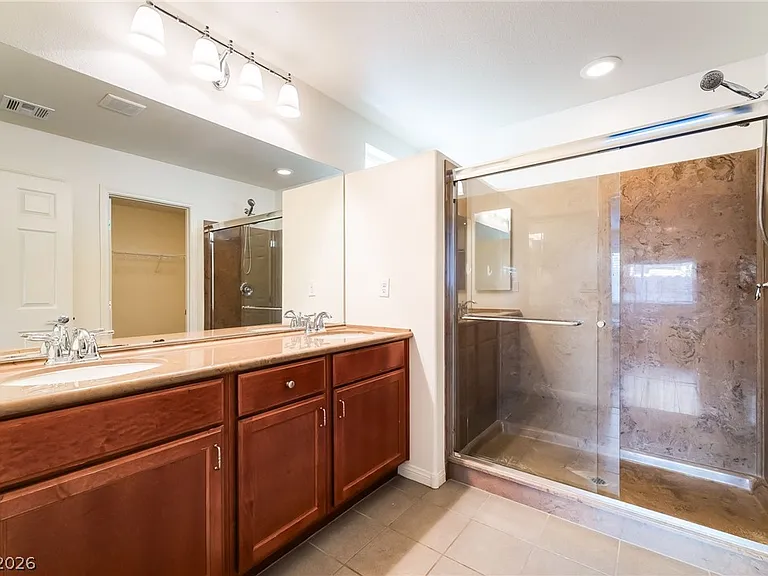 8137 Crimson Creek Ct — Photo 13