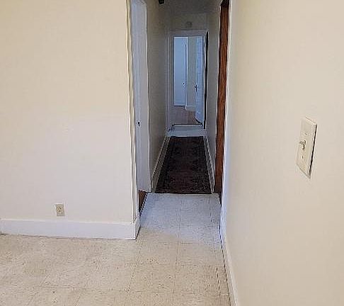 3rd image of 10-12 Brookway Rd #1