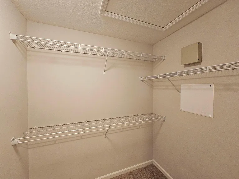 144 Paradas Pl — Photo 16