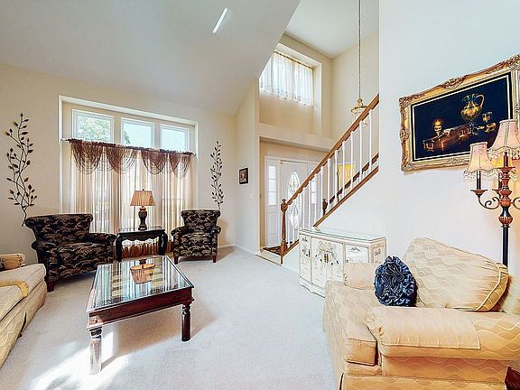 2nd image of 335 Wildberry Ln
