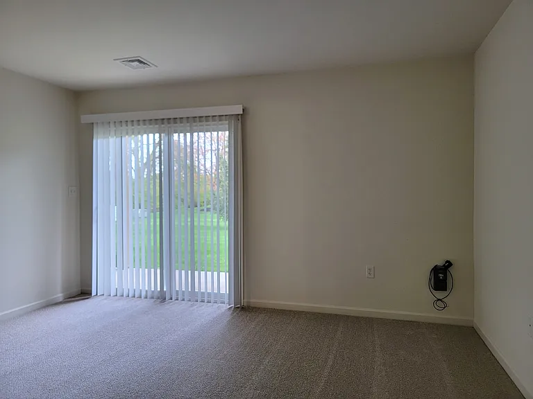 1338 Hammon Ave — Photo 14