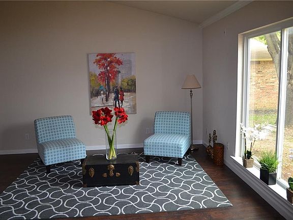 3rd image of 2508 Chinaberry Dr