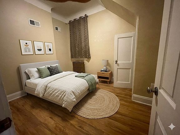 2nd image of 12 Barton St W #1